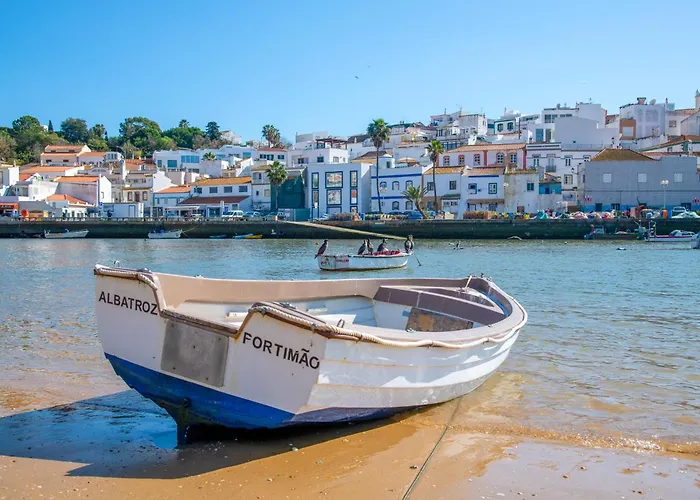 Apartment Crossing Keys, Two Bedrooms, Ferragudo