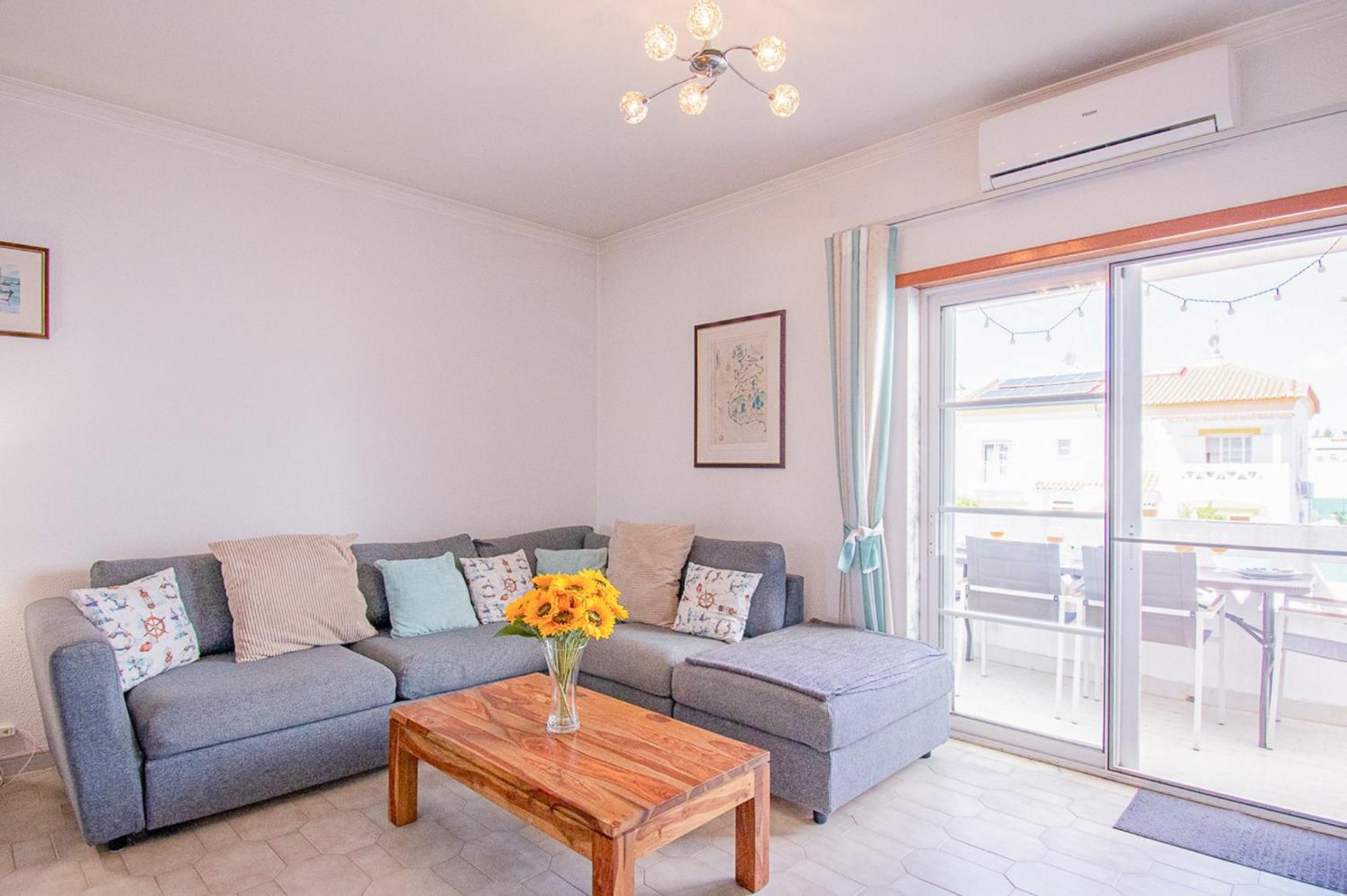 Crossing Keys, Two Bedrooms, Ferragudo Apartment *