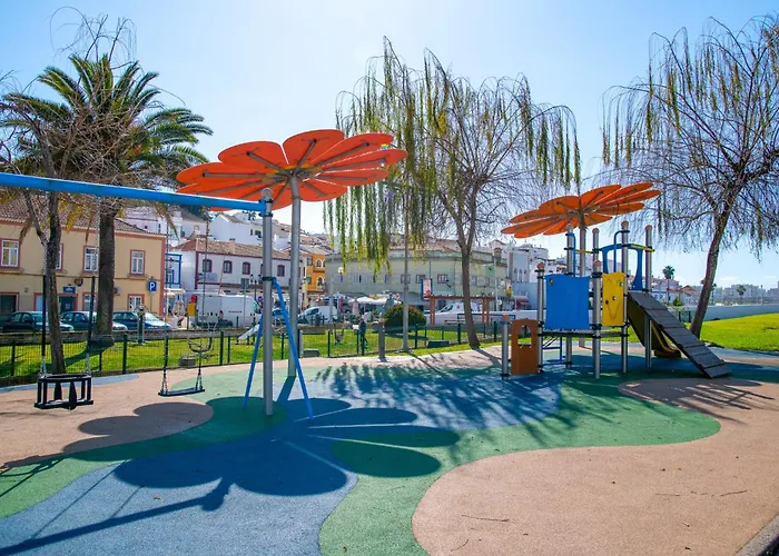 Apartment Crossing Keys, Two Bedrooms, Ferragudo