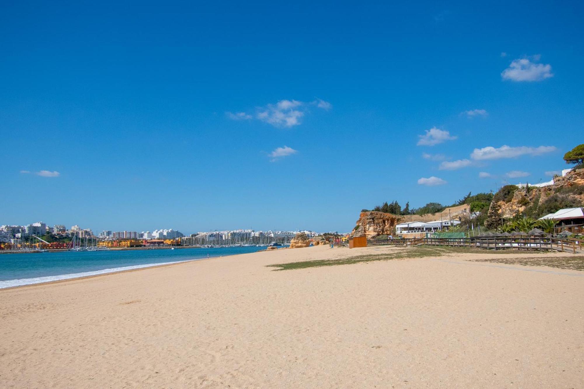 Crossing Keys, Two Bedrooms, Ferragudo Apartment