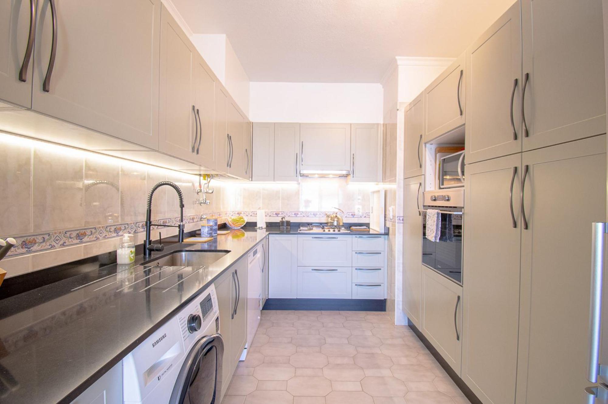 Crossing Keys, Two Bedrooms, Ferragudo *